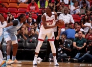 开云体育中国-威廉姆斯横扫阿斯顿马丁，拉塞尔带队取胜