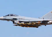 开云sport-欧冠淘汰赛焦点战，塞维利亚智利双星闪耀，3-2险胜拜仁，争冠之路豁然开朗