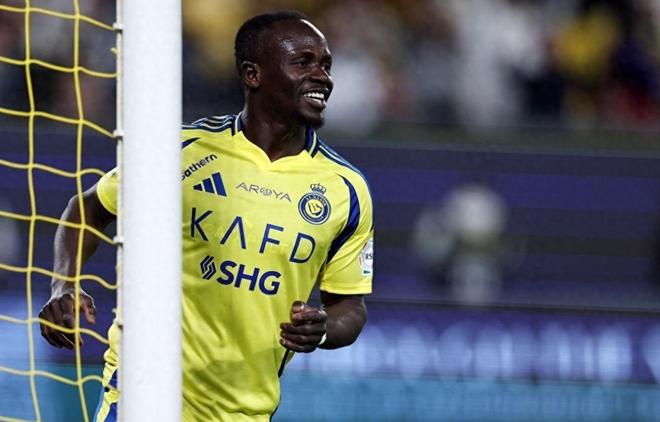 利雅得卫士险胜，冠军梦想的简单介绍