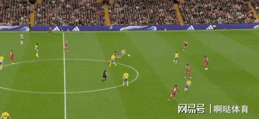 利物浦击败劲敌,实现逆转晋级 利物浦击败劲敌,实现逆转晋级