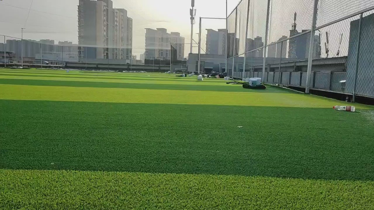 国内足球联赛场地建设项目完工，提供优质赛事场地