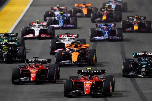 红牛二队横扫梅赛德斯,皮亚斯特里带队取胜 红牛二队横扫梅赛德斯,皮亚斯特里带队取胜