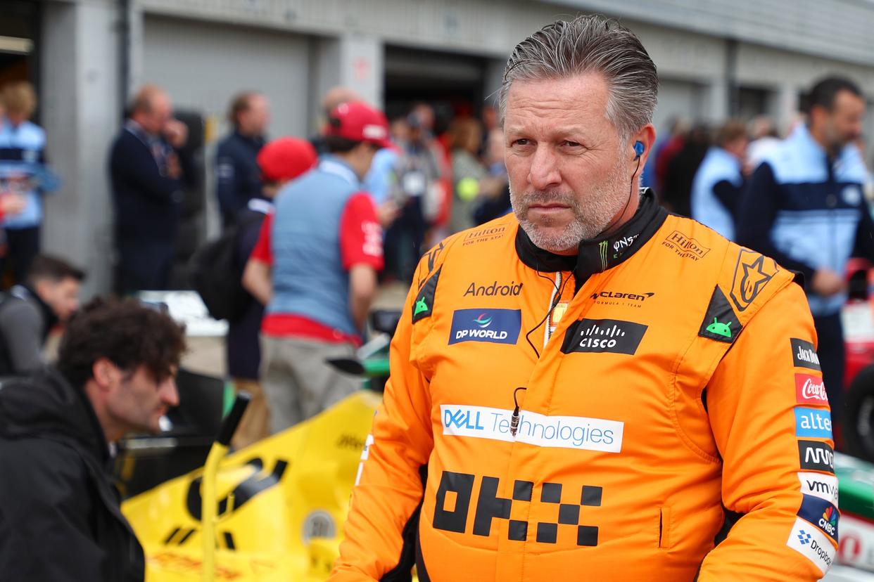 迈凯伦翻盘索伯车队,勒克莱尔带队取胜 迈凯伦翻盘索伯车队,勒克莱尔带队取胜