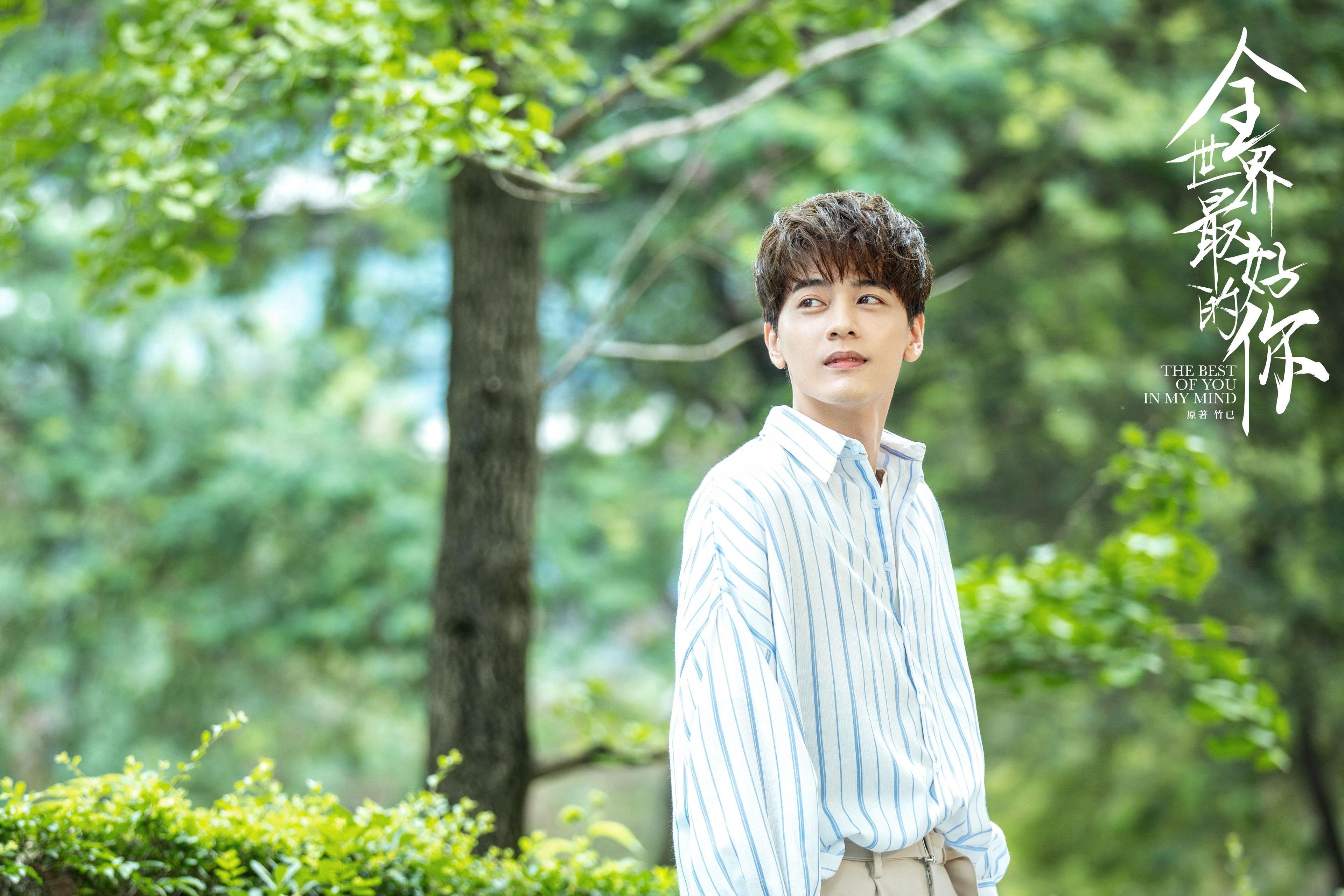 当一个足球门将站上F1赛道