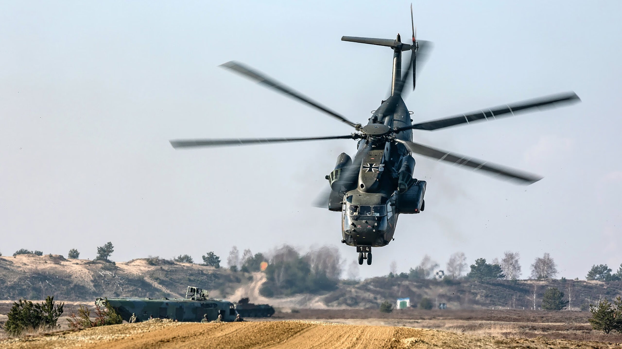 双面利刃，当穆勒化身铁索，洪都拉斯如何用防守撕裂波斯战车