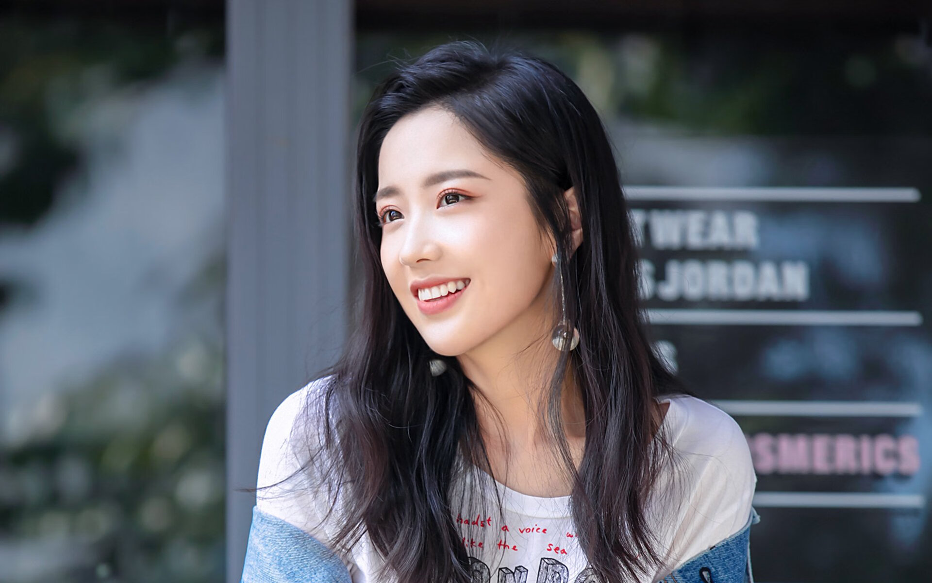 2026世界杯小组赛,丹麦风暴碾压捷克,格列兹曼独舞闪耀,绿茵场上的唯一对决